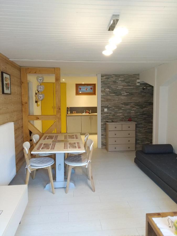 Chez Frederic Et Alexandre Lägenhet Bennwihr Exteriör bild